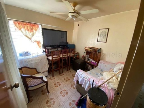 Imagen 7 de 10 de Apartamento En Venta El Paraiso Mls #21-979