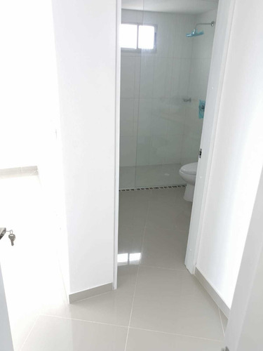 Imagen 6 de 10 de Apartamento En Venta Crespo - Cartagena