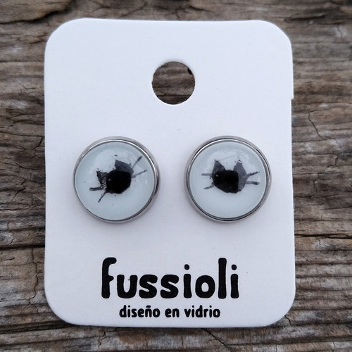 Imagen 2 de 3 de Broquel Bisel Grande Gato