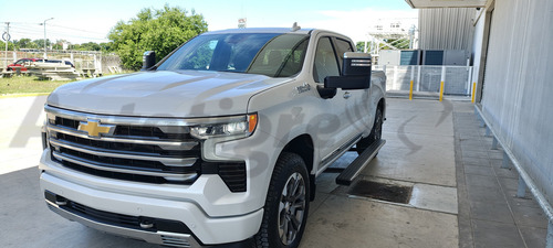 Chevrolet Silverado 5.3 V8 High Country