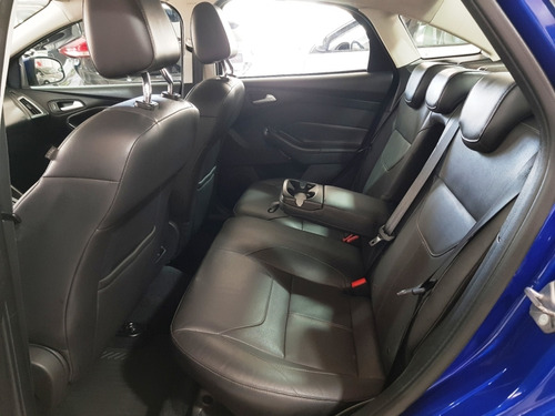 Ford Focus 2.0 TITANIUM FASTBACK 16V FLEX 4P POWERSHIFT