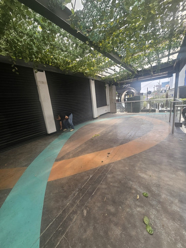 Interlomas Local Comercial 140 Mts Con Terraza