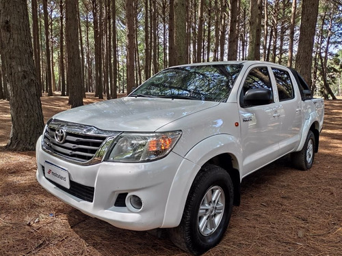 Toyota Hilux 4x4 2.7 2013 Impecable! - Permuto / Financio