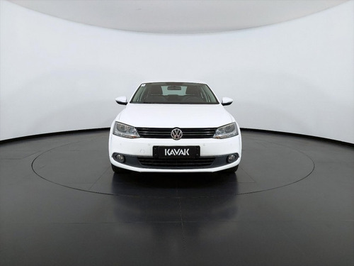 Imagem 2 de 15 de 143580 - Volkswagen Jetta 2014 Com Garantia