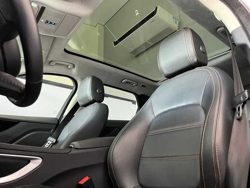 Imagem 8 de 15 de Jaguar Fpace 250cv G Prestige 2020