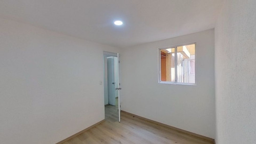 Departamento En Luis Moya 101, Subcondominio Habitacional Luis Moya, Depto. E 202, Del Conj. Habitacional Condominio Maestro Luis Moya E 202 Centro Cuauhtémoc Cdmx Rf3-adjb