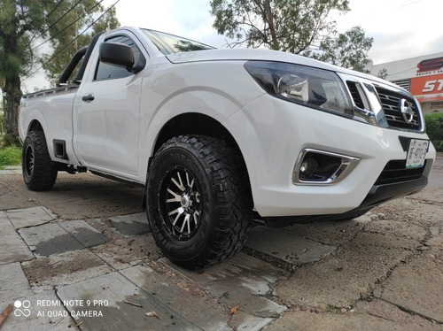 Imagen 4 de 10 de Nissan Np300 2018 2.5 Pick-up Dh Pack Seg Mt