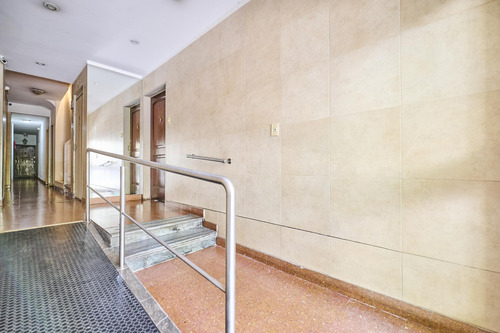 Venta Departamento 2 Ambientes En Recoleta!