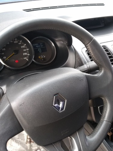 Renault Fluence 2.0 Dynamique 2011