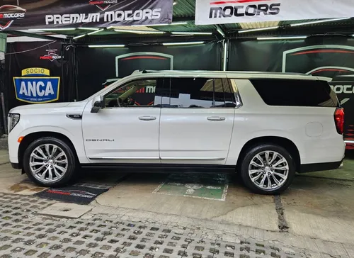 GMC Yukon 6.2 Denali 8 Vel Awd At