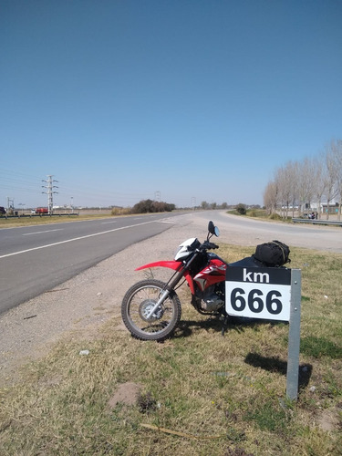 Imagen 9 de 12 de Honda Xr150l