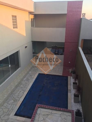 Casa Assobradada Em Jundiaí, 330 M², 04 Suítes, 05 Vagas, R$ 920.000,00 - 2163