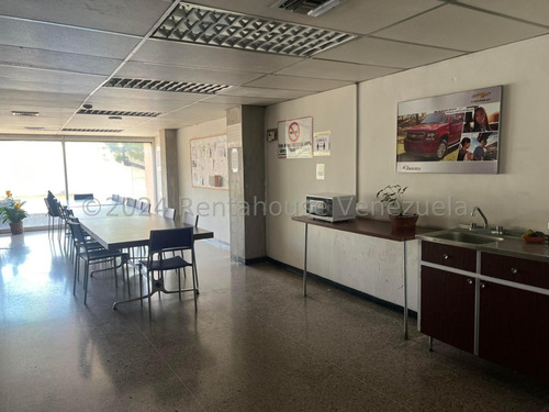 Super Extraordinario Local Comercial En Alquiler Mls 24-20825 Santa Rosalia