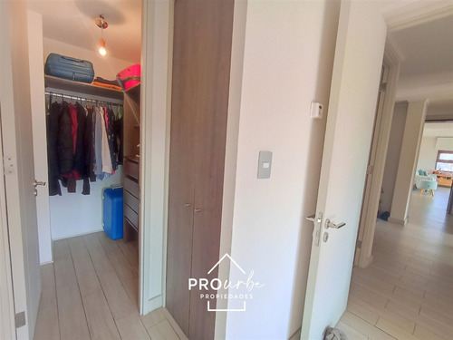 Departamento Arriendo 3 Dorm, Providencia, 2 Estacionamiento