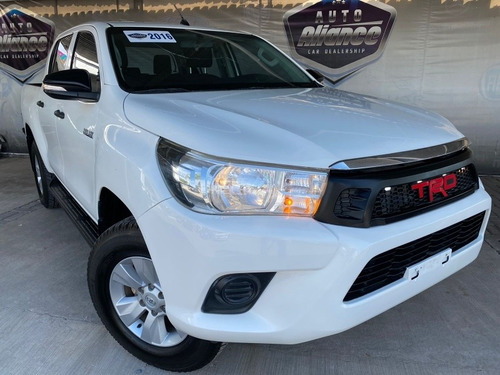 Imagen 3 de 15 de Toyota Hilux 2016 2.7 Cabina Doble Sr Mt