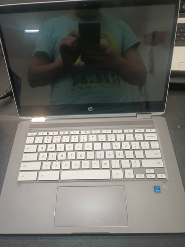 Laptop Hp Chromebook X360 Para Piezas O Reparar Blanco (Usado)