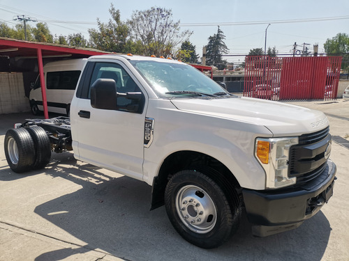 Ford F-350 6.3l Xl 6.2 Mt