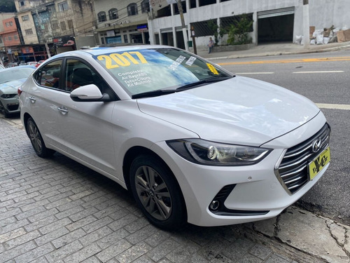 Imagem 7 de 12 de Hyundai Elantra Special Edition 2.0 Aut 2017 Completo Teto