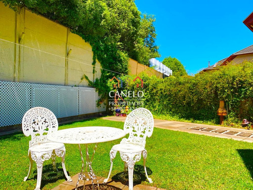Hermosa Casa Dentro De Condominio 3d3b, Lomas San Sebastián.