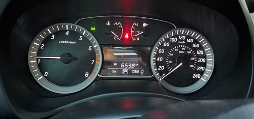Nissan Sentra 1.8 Sr Navi At