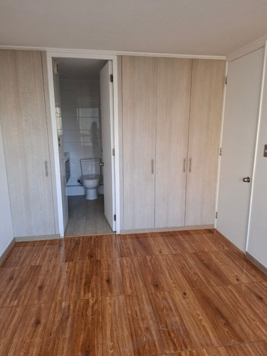 Departamento En Arriendo 1d/1b A Pasos Metro Mirador