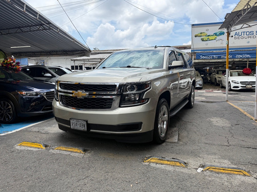 Chevrolet Suburban 5.3 Lt V8 Piel 2da Cubo At