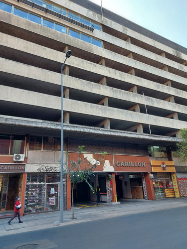 Arriendo Estacionamiento Edificio Carrillon