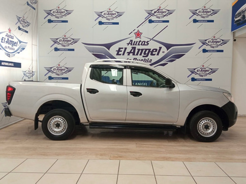 Nissan NP300 2.4 Doble Cabina Se Aa Pack Seg Mt