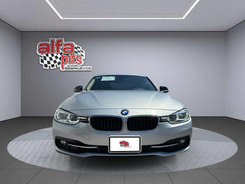 BMW Serie 3 2.0 330ia Sport Line At