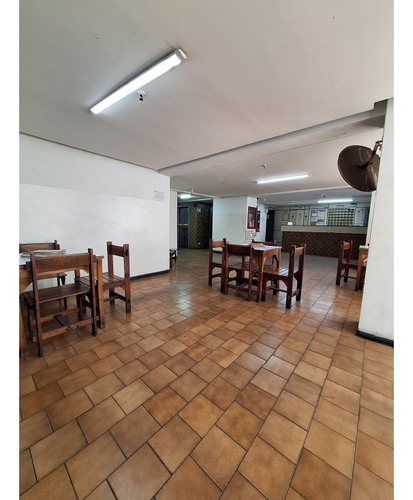 Edificio Comercial En Venta En El Centro De Caracas