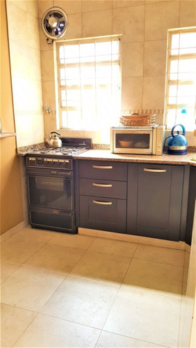 Excelente Duplex En Refac A Nuevo En Venta, Prop Retasada