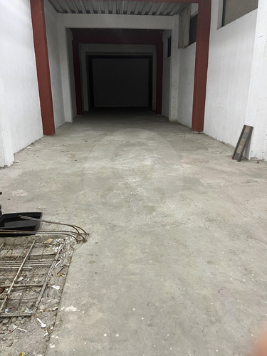 Bodega Comercial En Venta En Zona Centro