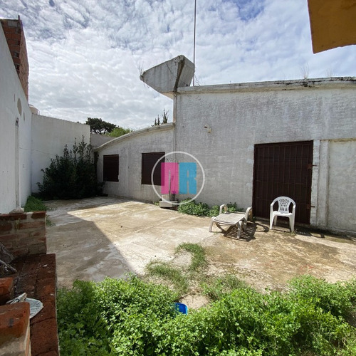 Casa En San Bernardo - 3 Ambientes En Planta Baja, 2 Baños. Diagonal Estrada 656.
