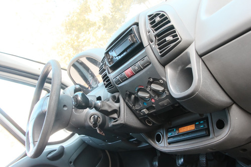 Van 16p - Microonibus Passageiro- Boxer M330m 23s