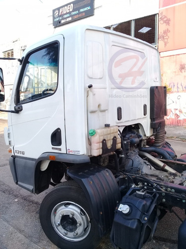 Imagem 8 de 9 de Mb 1316 Truck 2016