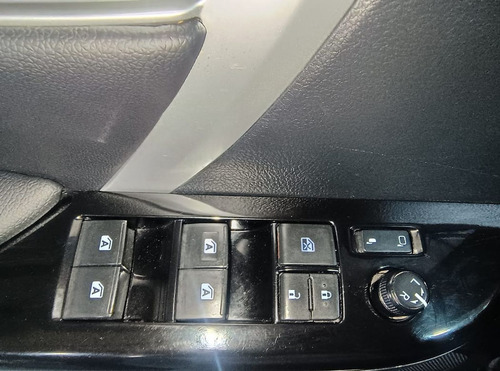 Toyota Hilux SW4 SRX Diamo. 4x4 2.8 TB Die Aut.
