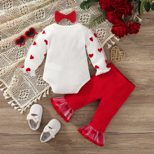 Conjunto Con Pantalones Acampanados Y Estampado De Corazones Rojo 3-6 M