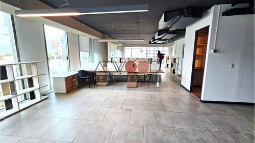 Oficina 131 M2 Open Space Metro Los Leones