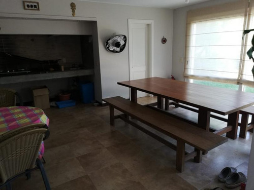 Venta Casa 4 Dormitorios Barrio Privado