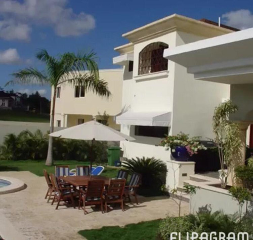 Vendo Majestuosa Mansión En Arroyo Hondo, Distrito Nacional, Santo Domingo, República Dominicana
