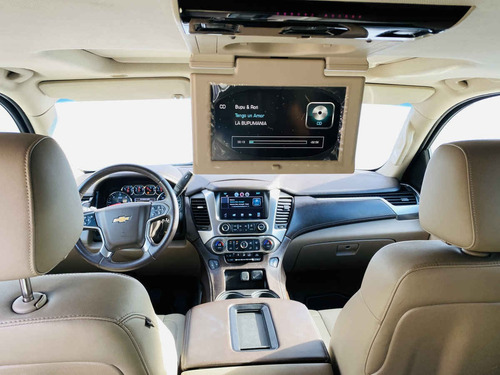 Imagen 8 de 15 de Chevrolet Tahoe 2015 5p Lt V8/5.3 Aut 2da/cubo