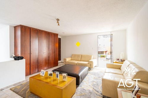 Casa En Venta En Lomas De Las Palmas