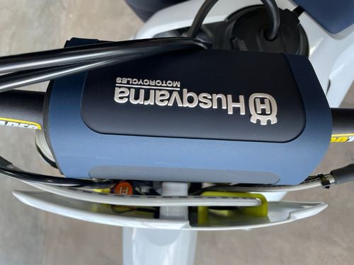 Imagen 9 de 15 de Husqvarna Fc250