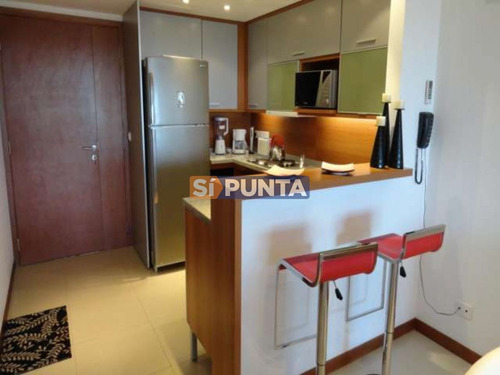 Imagen 5 de 10 de Apartamento En Alquiler Anual Y Venta