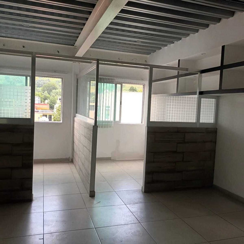 ¡oportunidad Única En Las Arboledas! Edificio De Uso Mixto En Renta,.