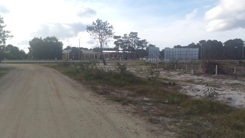Vendo Terreno Sin Construcciones, Cerrado Con Muros Y Portón En Diagonal A Ruta Interbalnearia, Ciudad De La Costa El Pinar