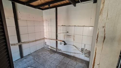Imagen 6 de 10 de Venta Local Comercial En Saenz Peña