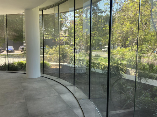 Atractiva Vista Oficina/showroom Francisco De Aguirre