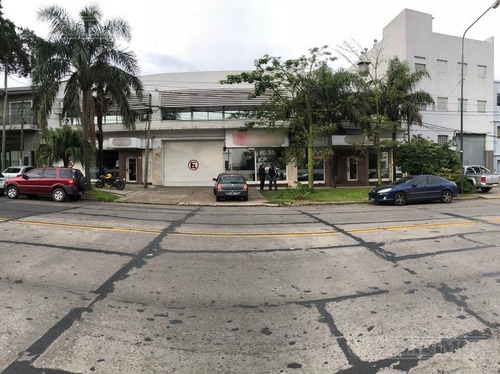 Excelente Deposito/oficina/local - Munro