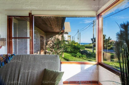 Propiedad En Venta En La Barra A Una Cuadra Y Media Del Mar -ref:29802
